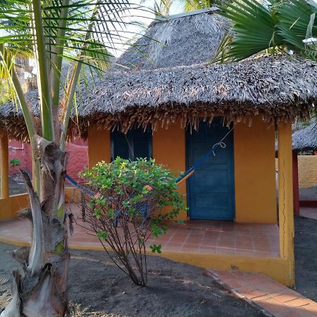 Hotel Pez De Oro Monterrico Ngoại thất bức ảnh